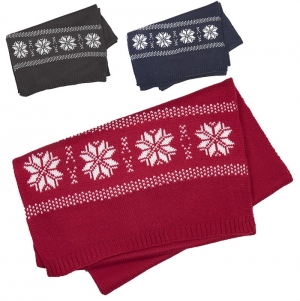 CACHECOL DE NATAL TRICOTADO COM PADR�O DE ESTRELAS