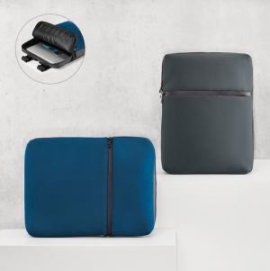 URBAN BACKPACK. Mochila port�til 14'' em soft shell e tarpaulin