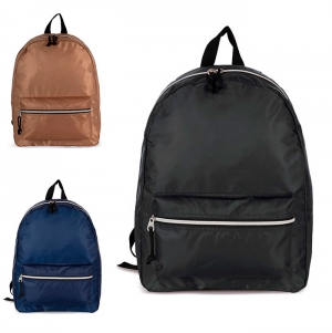 MOCHILA COM FECHO �CLAIR PRATEADO EM CONTRASTE