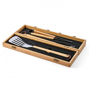 Conjunto de Barbecue Turner Bambu. Estojo, Pin�a, Garfo e Esp�tula