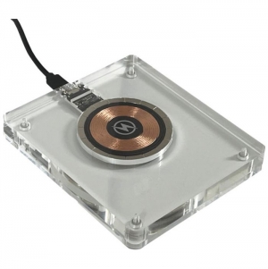 Esta��o de carregamento sem fios de madeira 15 W 'SCX.design W29'