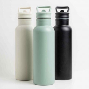 Garrafa t�rmica 500 ml, com palhinha